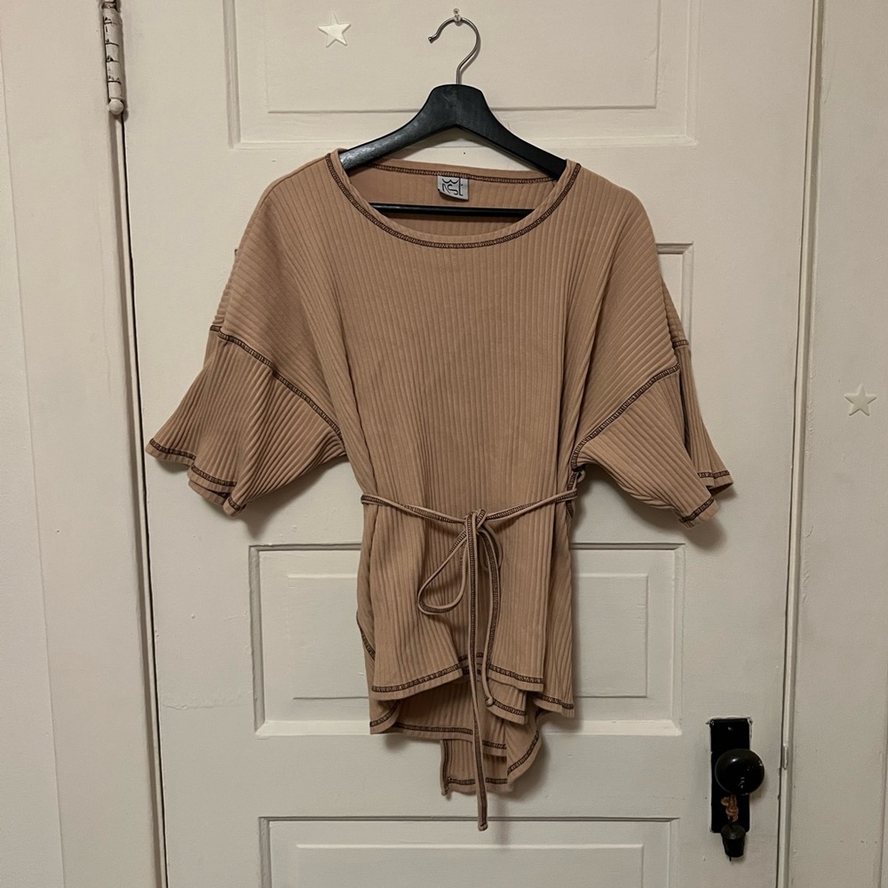 BASERANGE shaw wrap top in medium